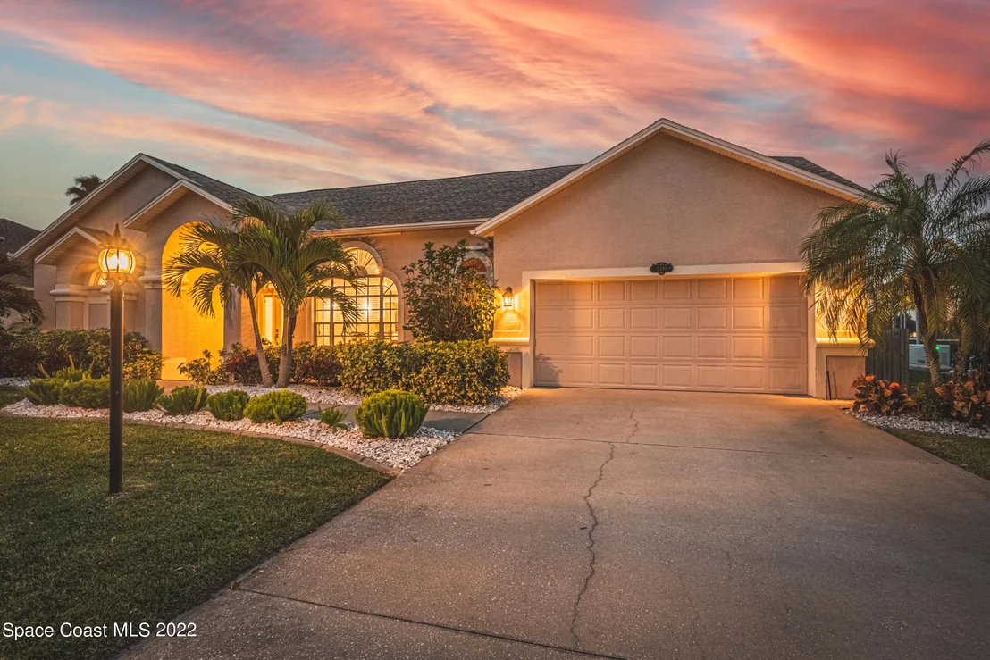 Photo of 5710 Sheffield Place