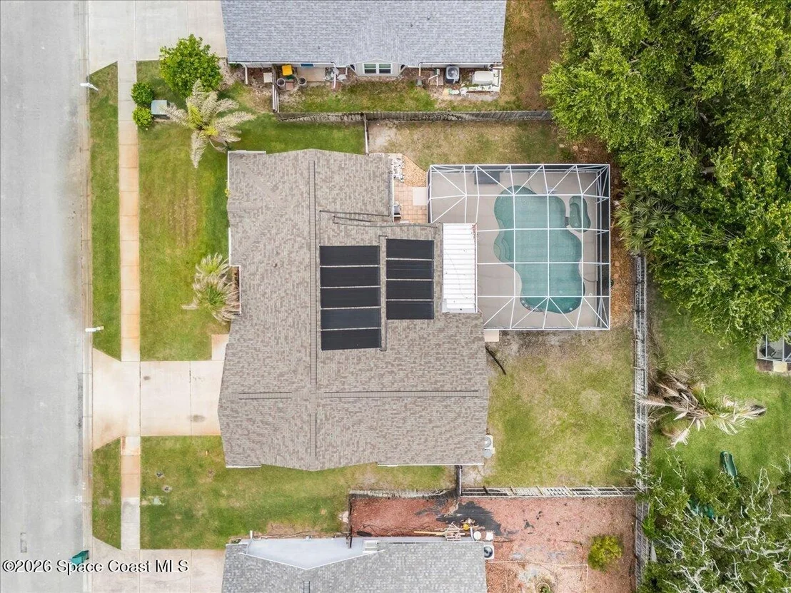 Photo of 3320 Lakeview Circle