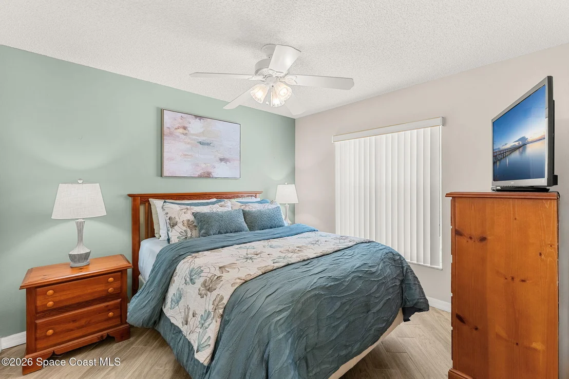 Photo of 992 Shaw Circle