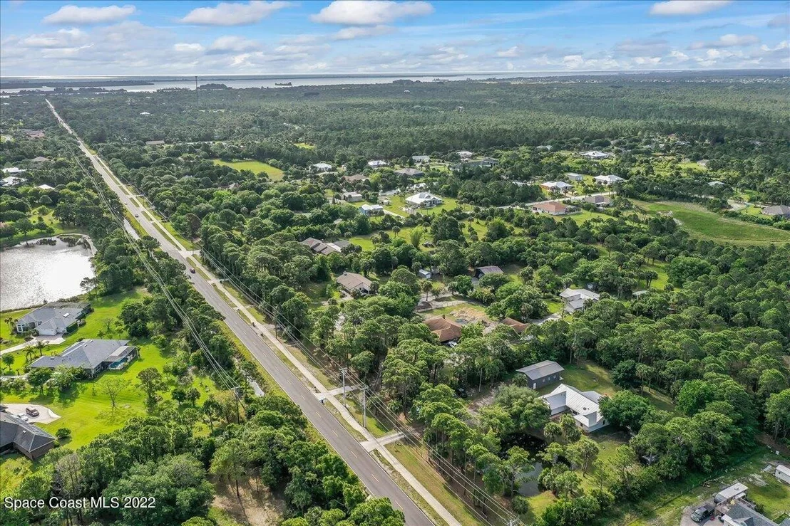 Photo of 3385 Grant Road