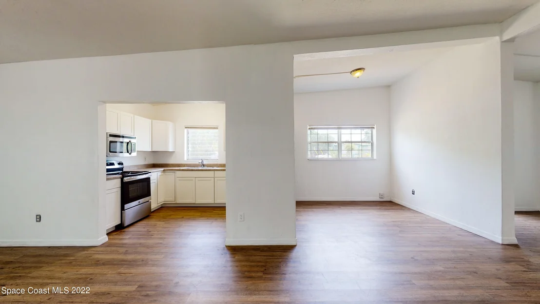 Photo of 1066 Indrio Lane NE