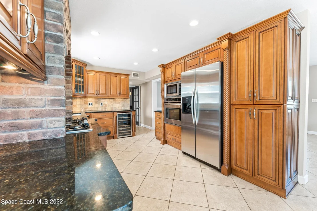 Photo of 49 Knollwood Drive
