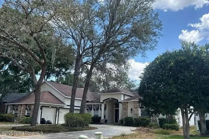 Photo of 2560 Regal River Road