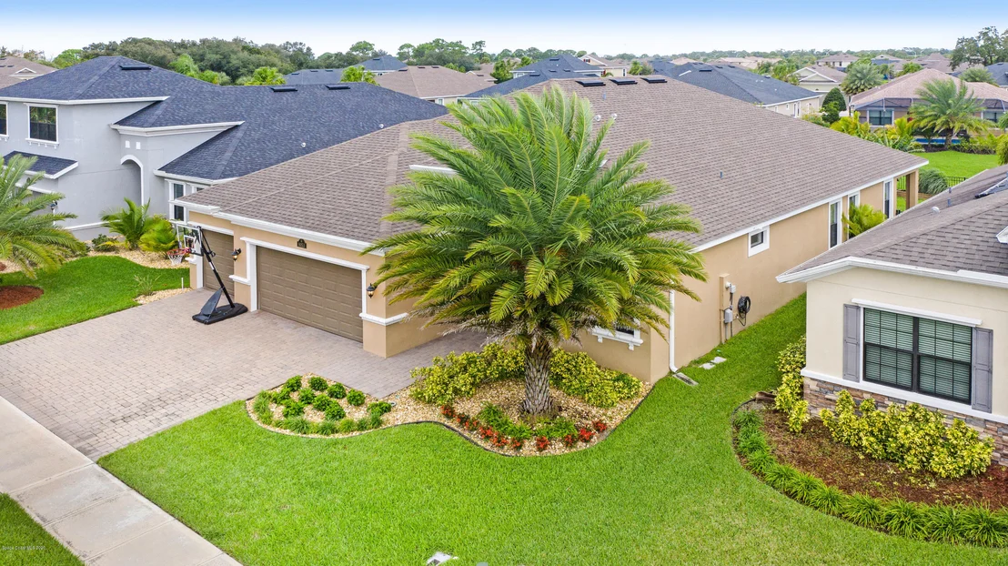 Photo of 8053 Creshire Court