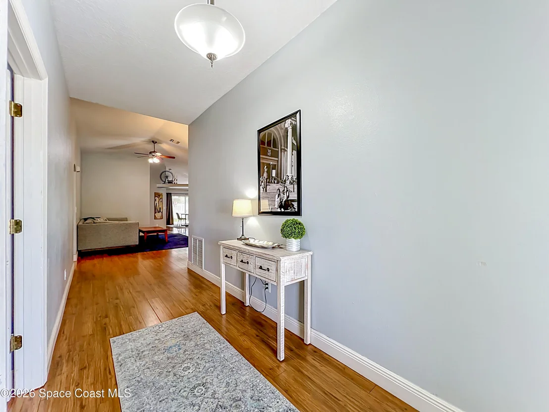 Photo of 2085 Bayhill Drive