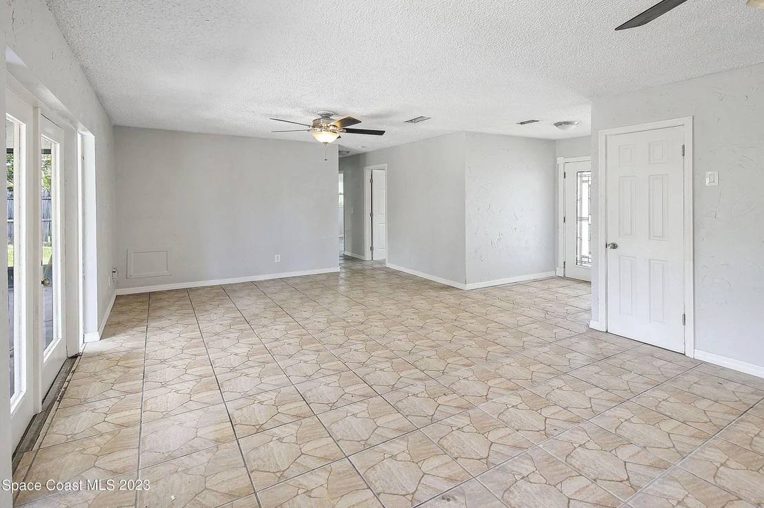 Photo of 985 Palmer Street
