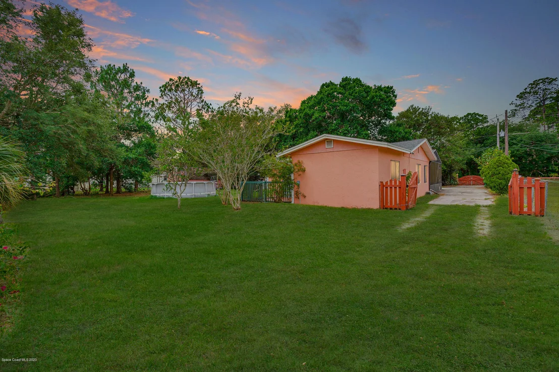 Photo of 2524 Friday Road