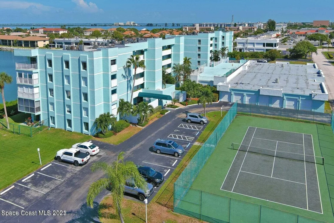 Photo of Unit 1102 at 1700 Commodore Boulevard