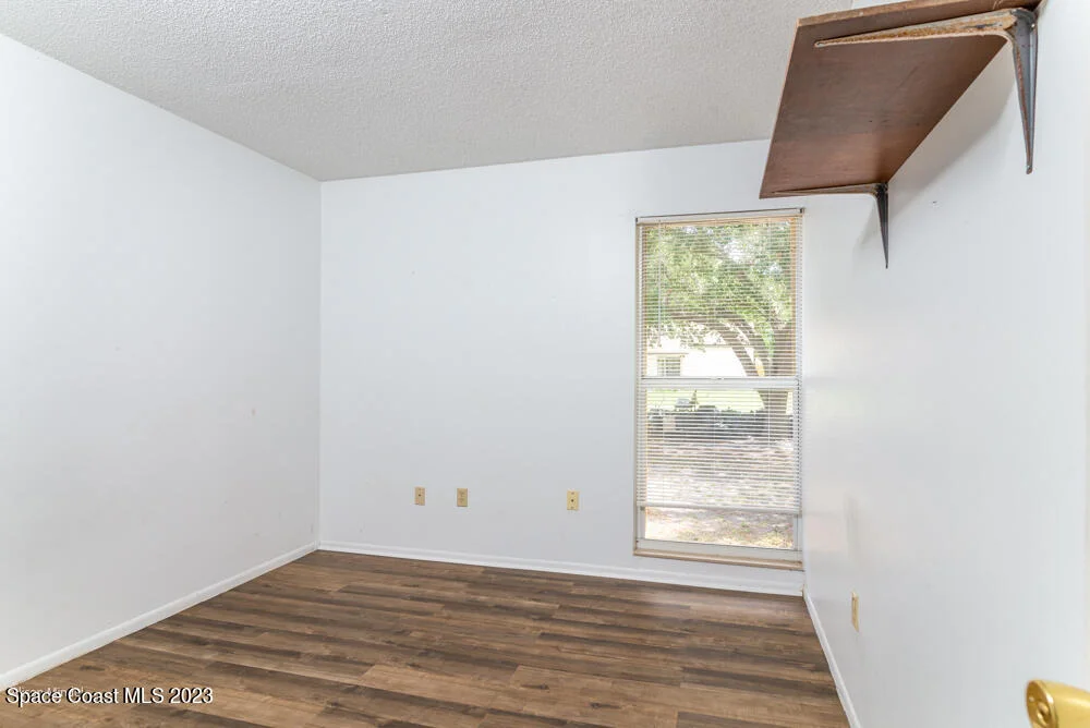 Photo of 1330 Creel Road NE