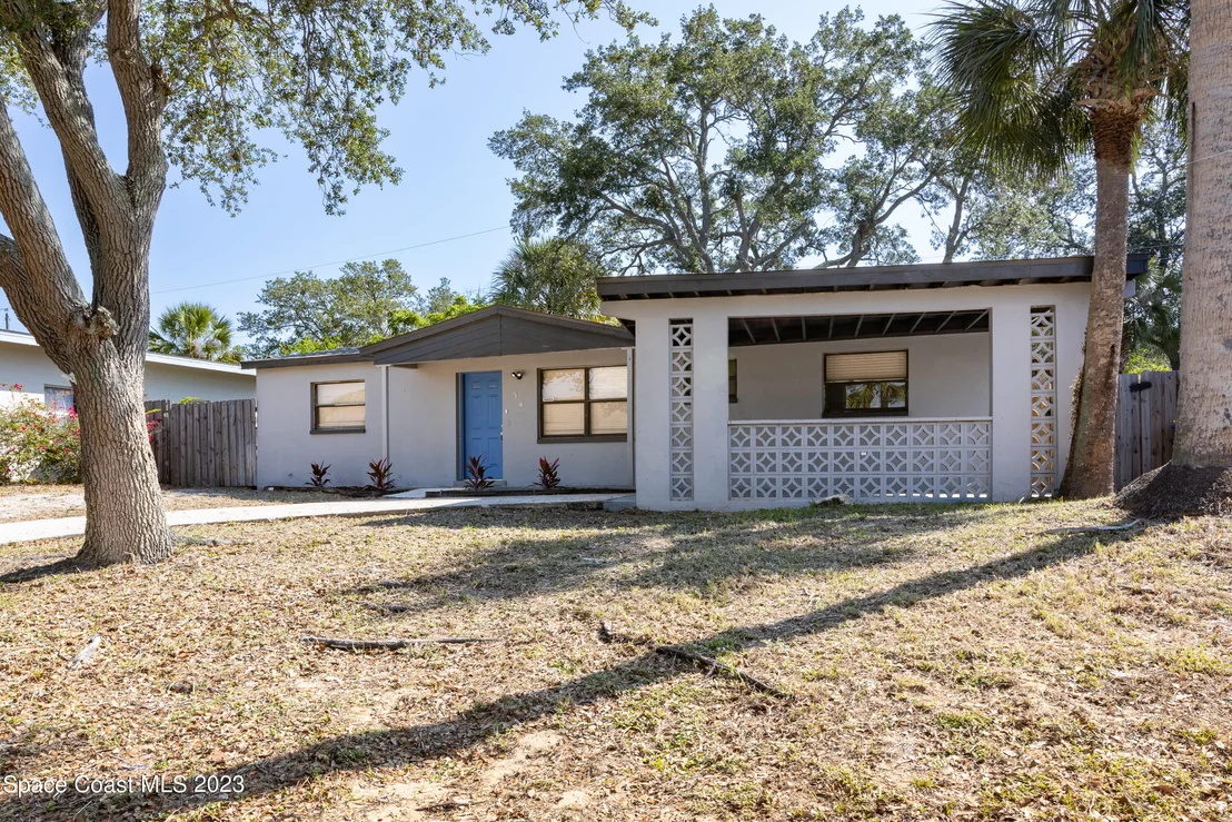 Photo of 34 Knollwood Drive