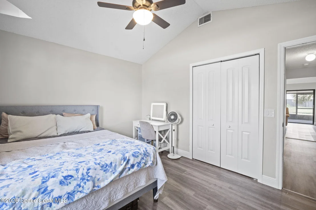 Photo of 894 Jamestown Drive