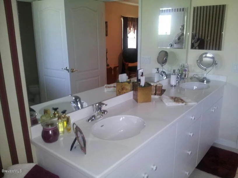 Photo of 1370 Indian Oaks Drive