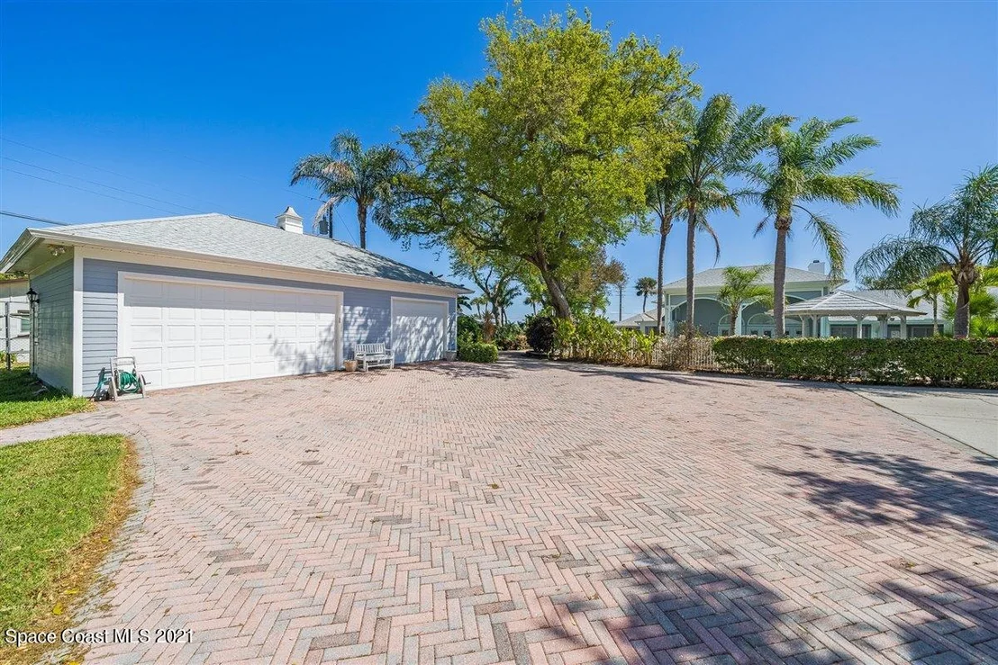 Photo of 515 Rockledge Drive