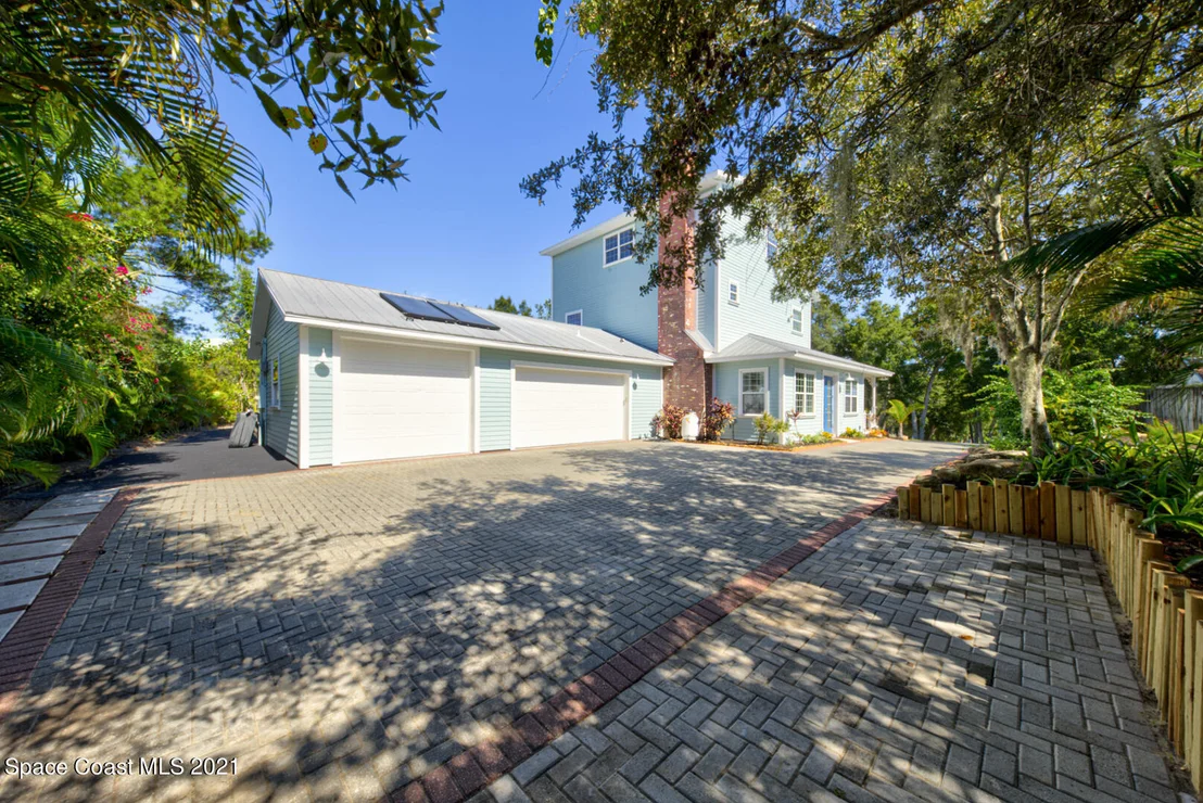 Photo of 2051 Rockledge Drive