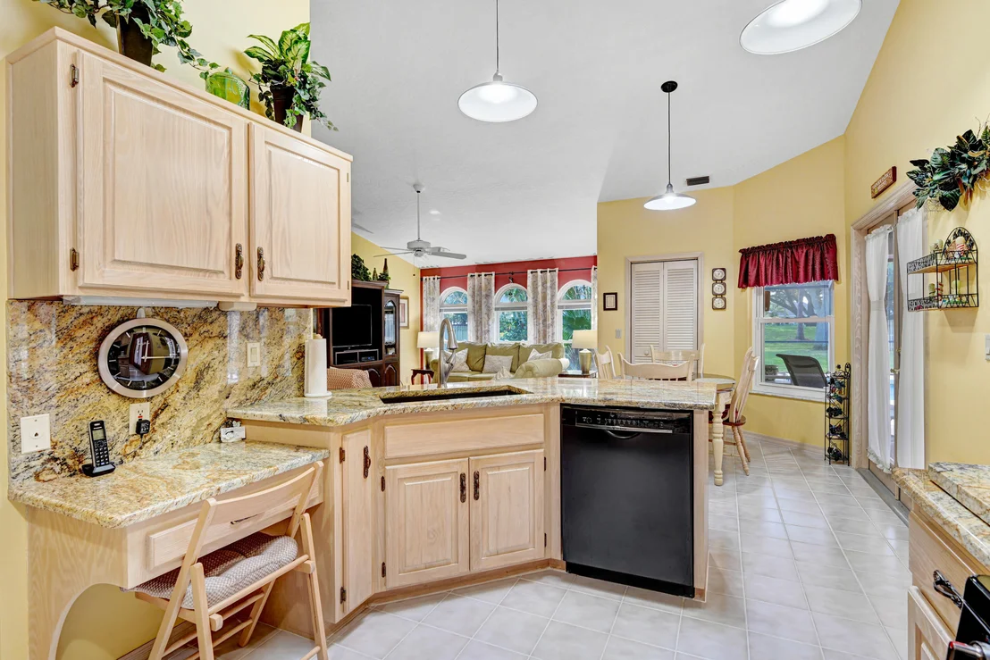 Photo of 1374 Silver Lake Drive