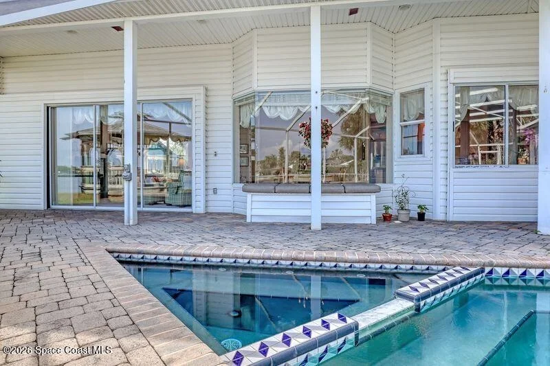 Photo of 1530 Bay Shore Drive
