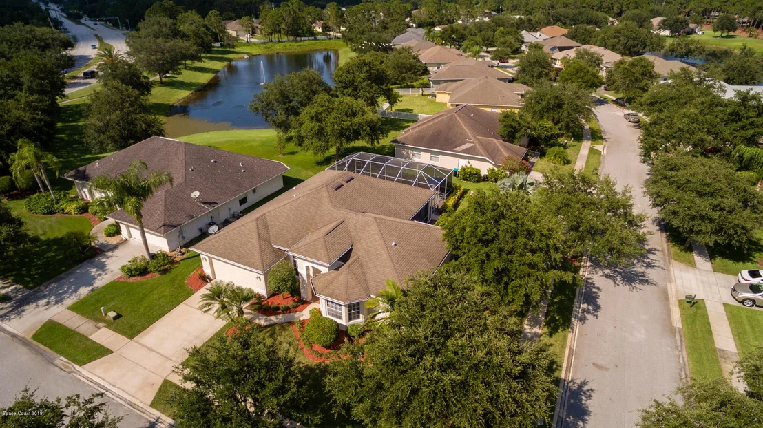 Photo of 1737 Windbrook Drive SE