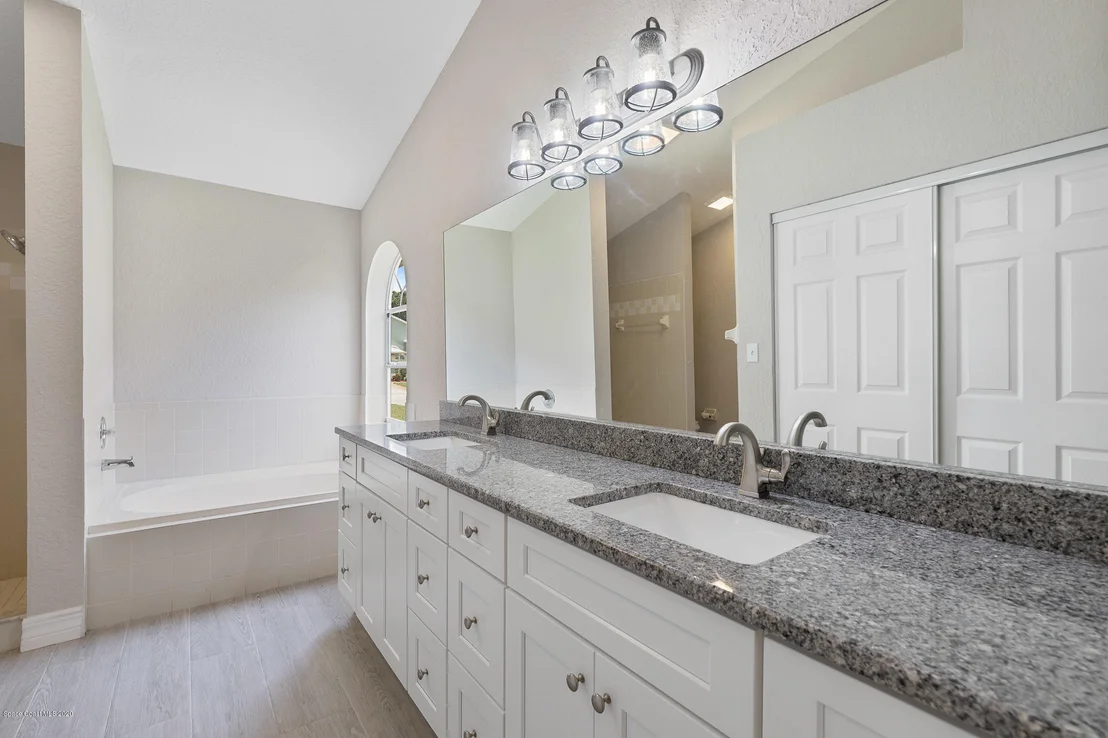 Photo of 3312 Meadowridge Drive