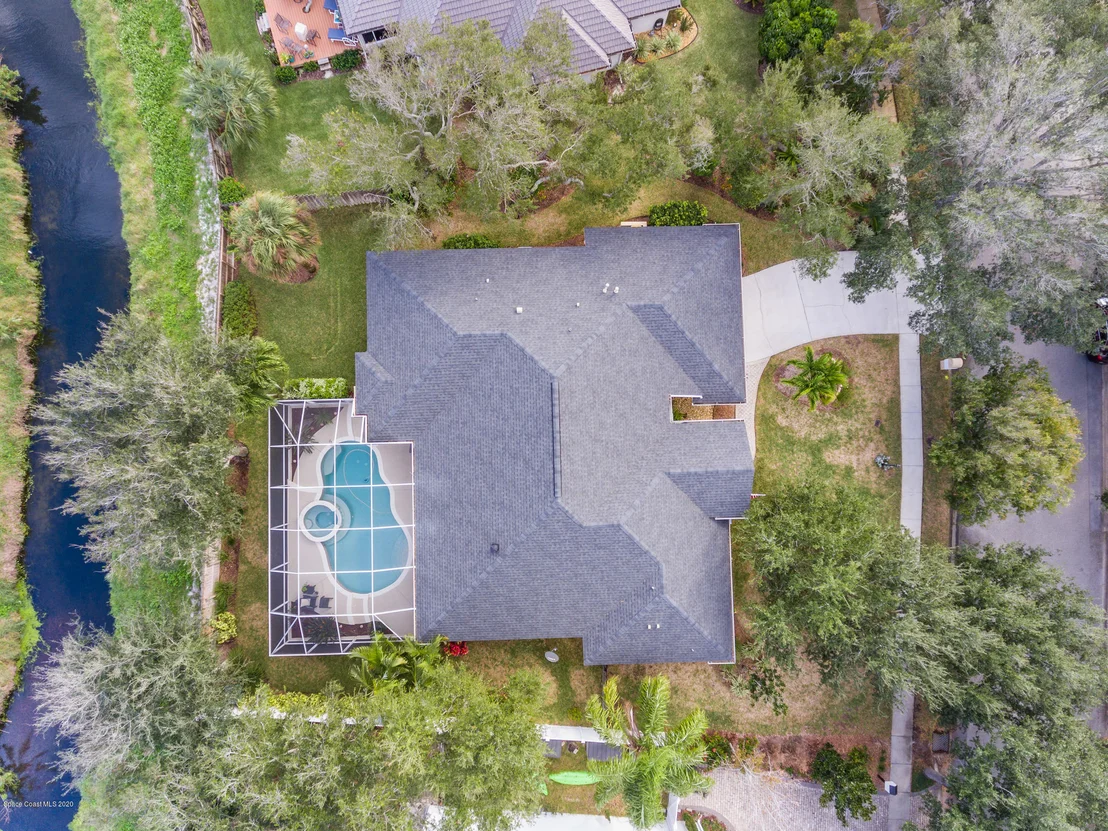 Photo of 702 Sanderling Drive