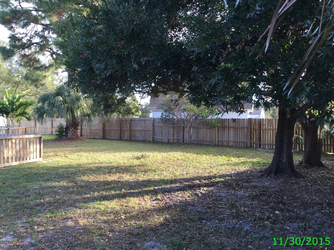 Photo of 476 Crescent Drive