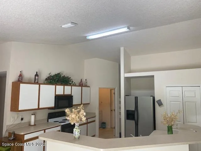 Photo of 6465 Kingdom Avenue