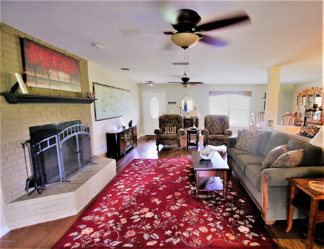 Photo of 2720 Weber Road