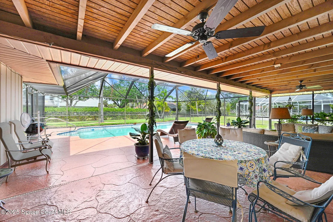 Photo of 847 Kerry Downs Circle
