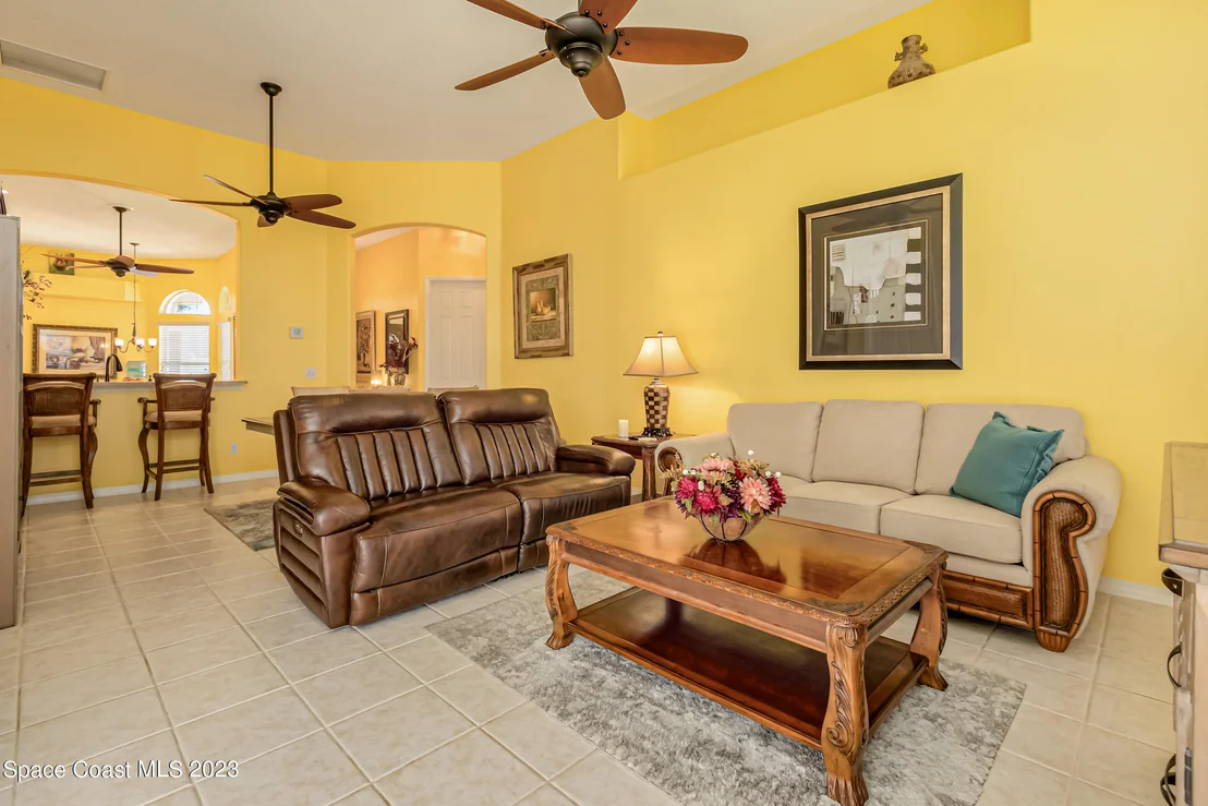 Photo of 4481 Portage Trail
