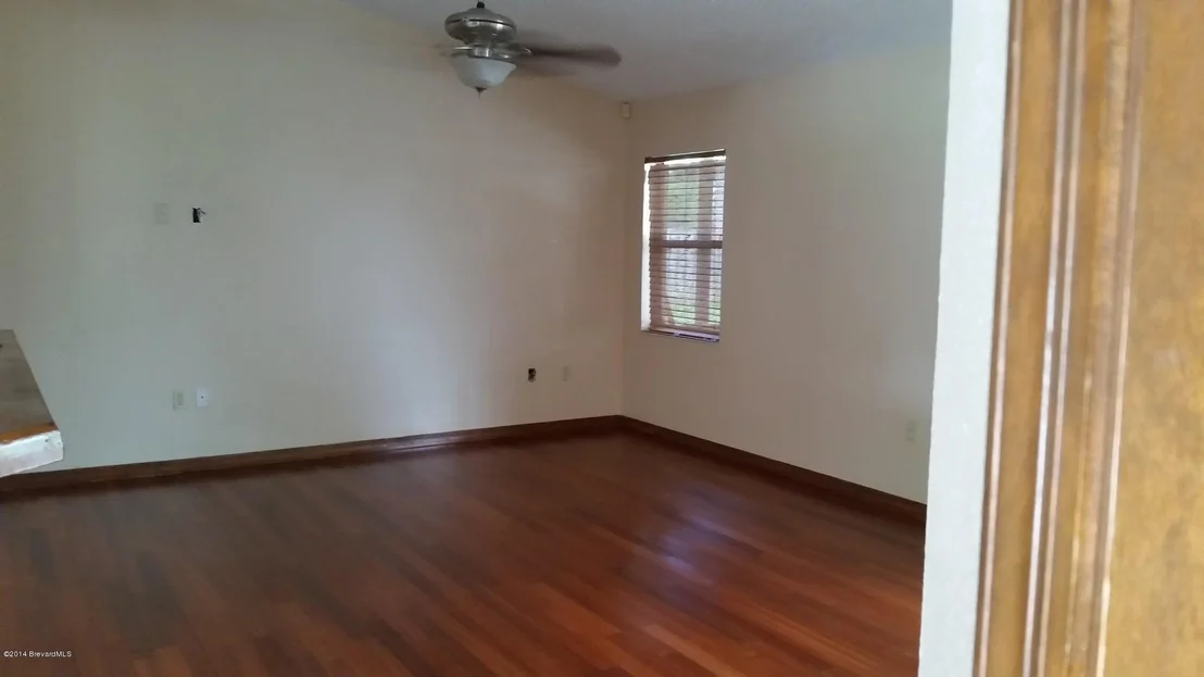 Photo of 5657 Flint Road