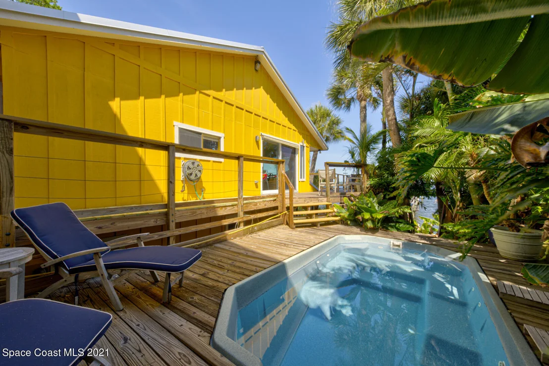 Photo of 2006 N Indian River Drive