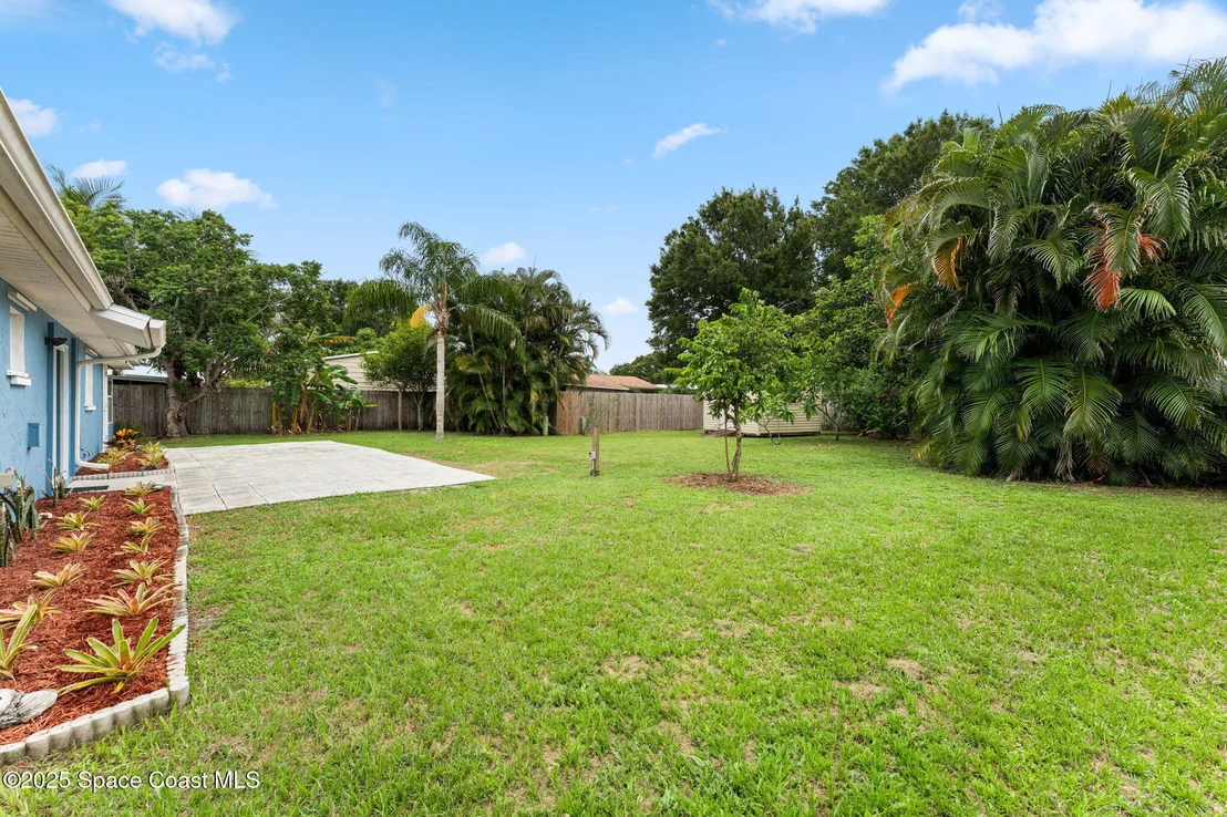 Photo of 2807 Golfview Drive