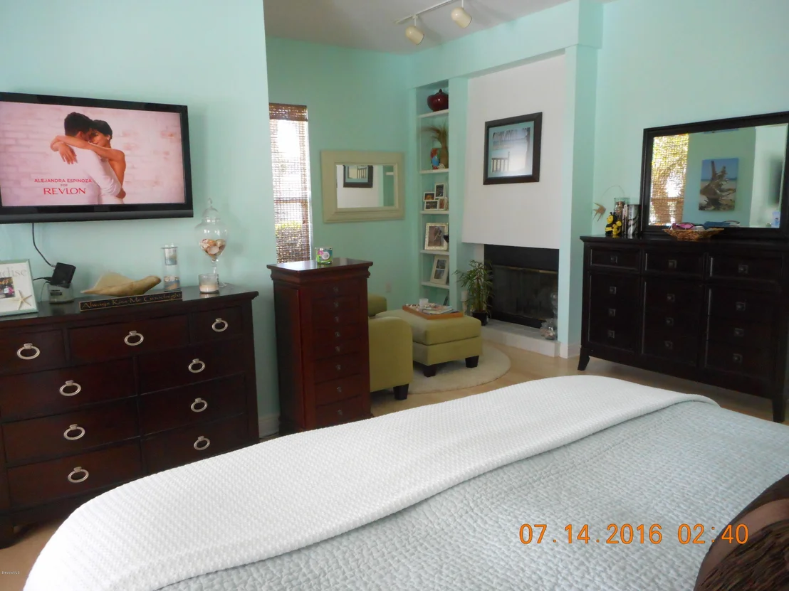 Photo of 897 Belmont Place
