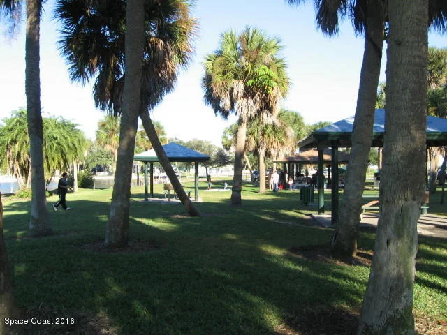Photo of 810 Ballard Drive