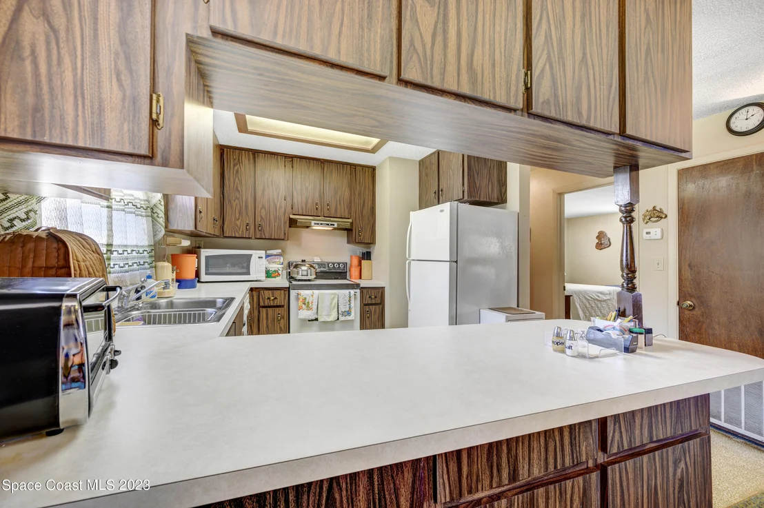 Photo of 2150 Lake Drive