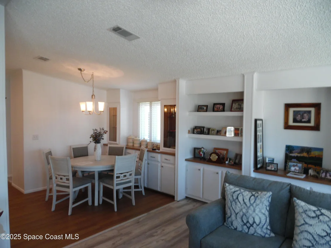 Photo of 503 Puffin Drive