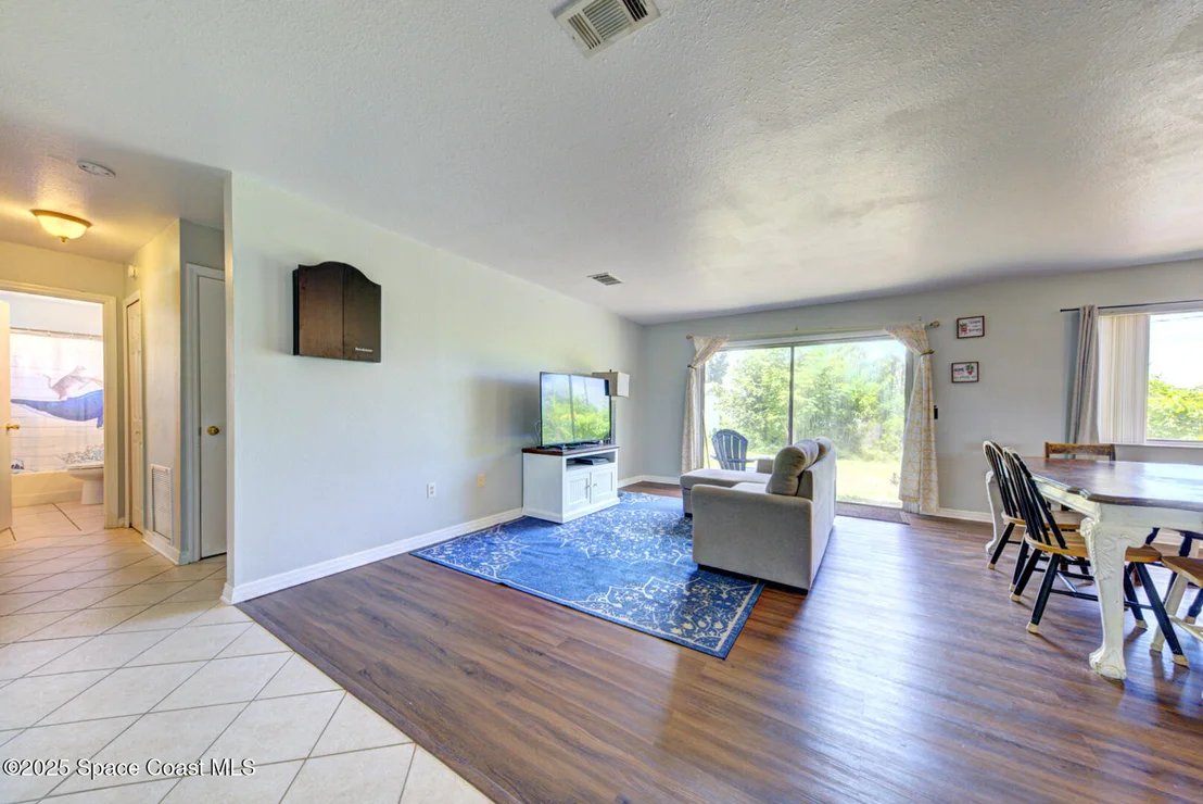 Photo of 767 Adolph Lane