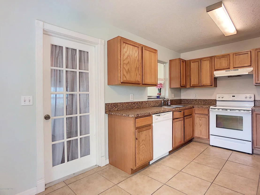 Photo of 950 Ohara Drive