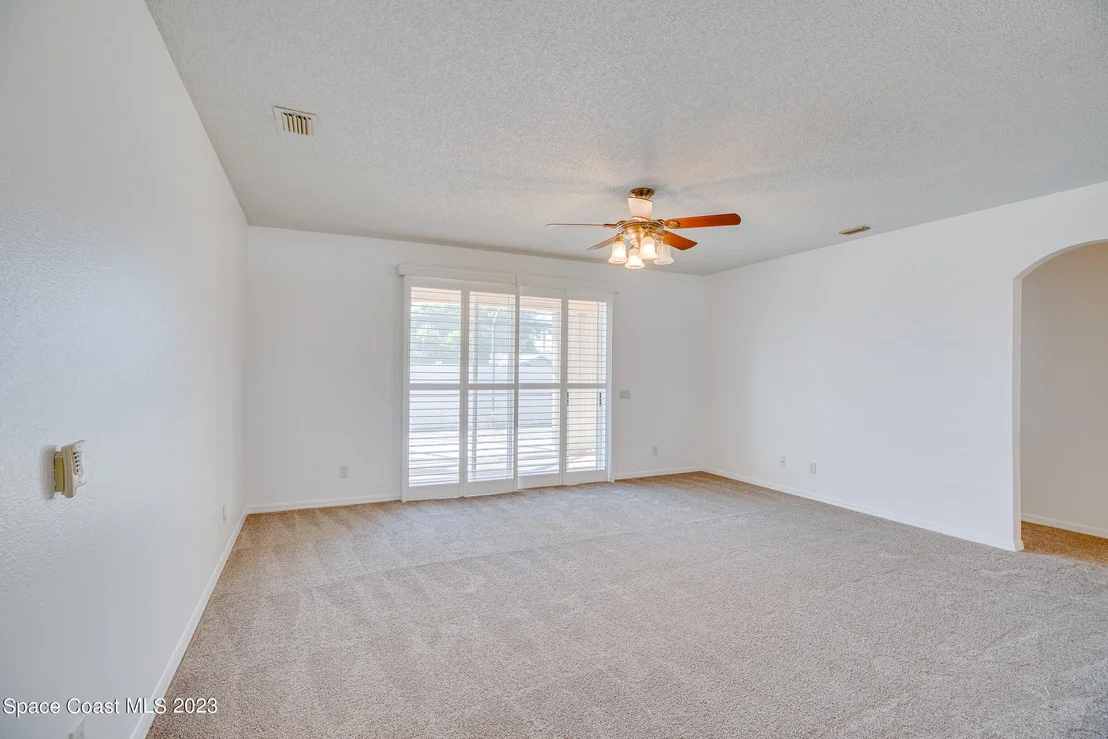 Photo of 1331 Hideaway Lane