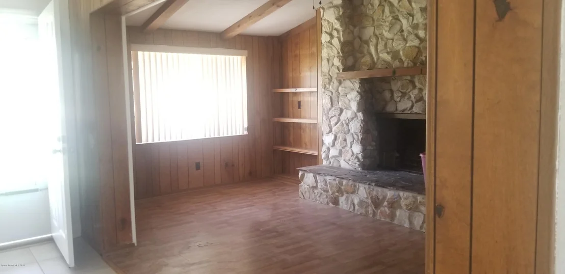 Photo of 1876 Glenwood Drive