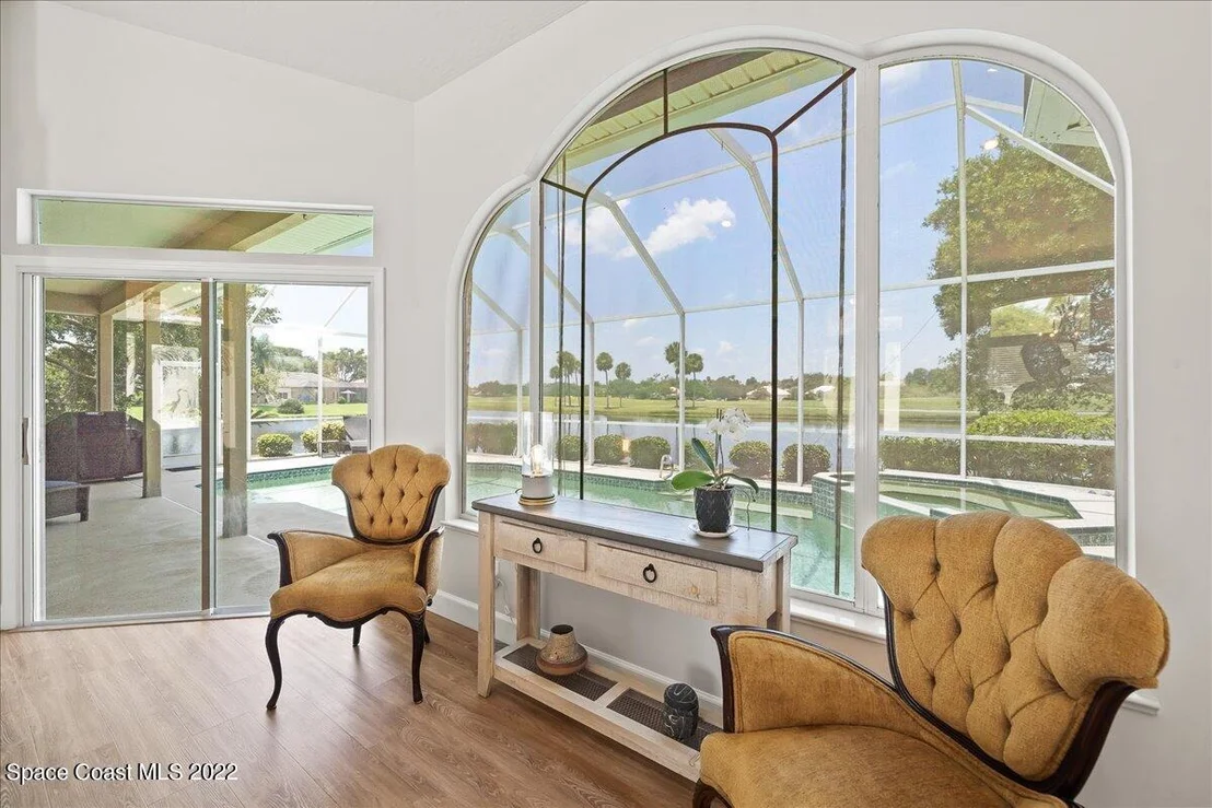 Photo of 302 Sandhurst Drive