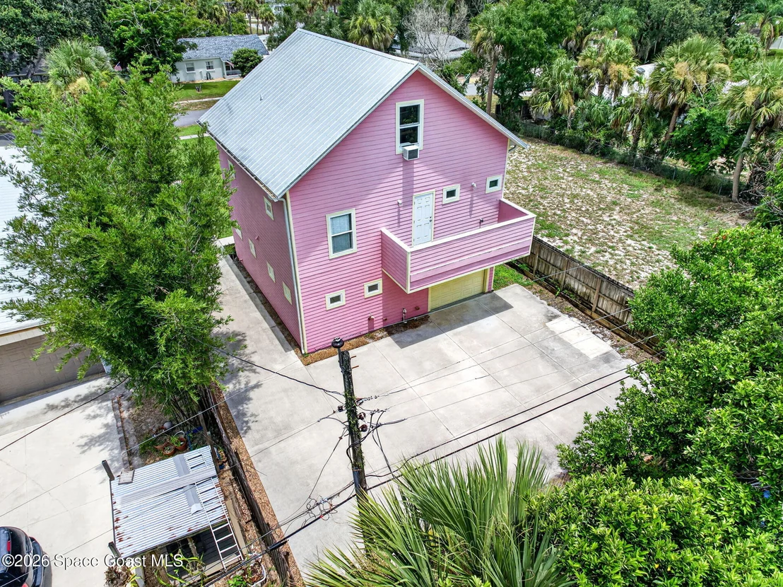 Photo of 323 Mc Leod Drive