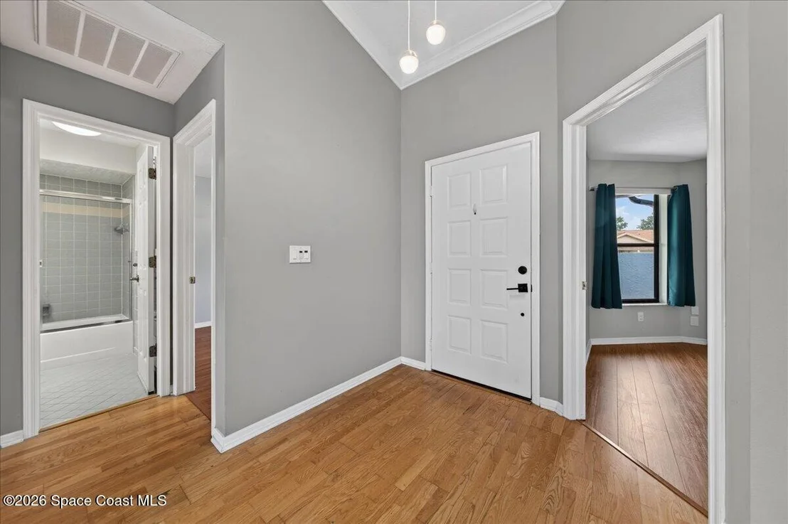 Photo of 340 Oak Haven Drive