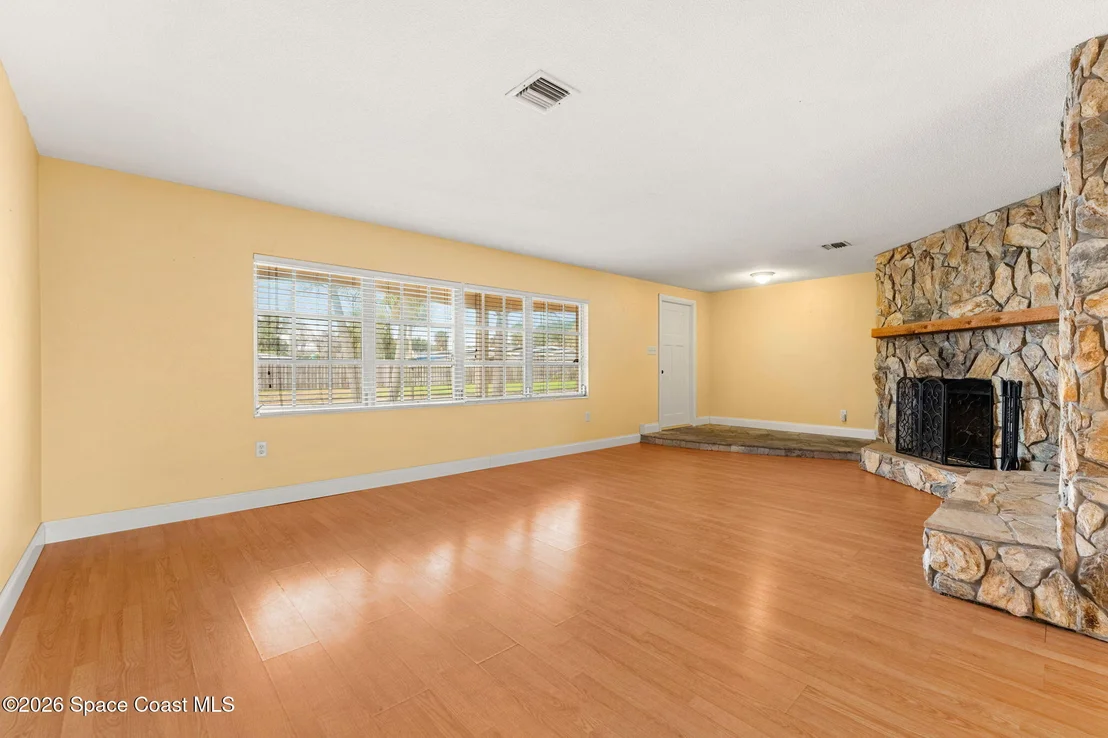 Photo of 290 Carissa Drive