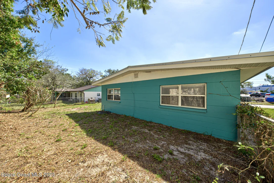 Photo of 114 Orange Avenue