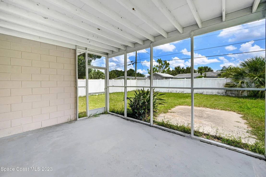 Photo of 1359 Ashwood Drive