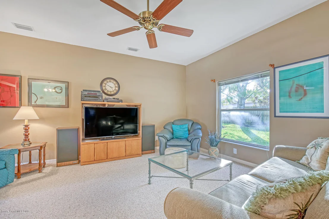 Photo of 832 Del Mar Circle