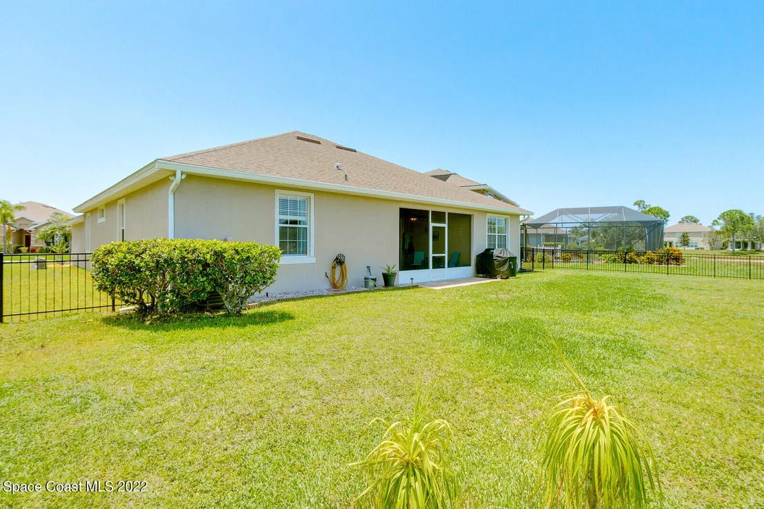 Photo of 336 Abernathy Circle