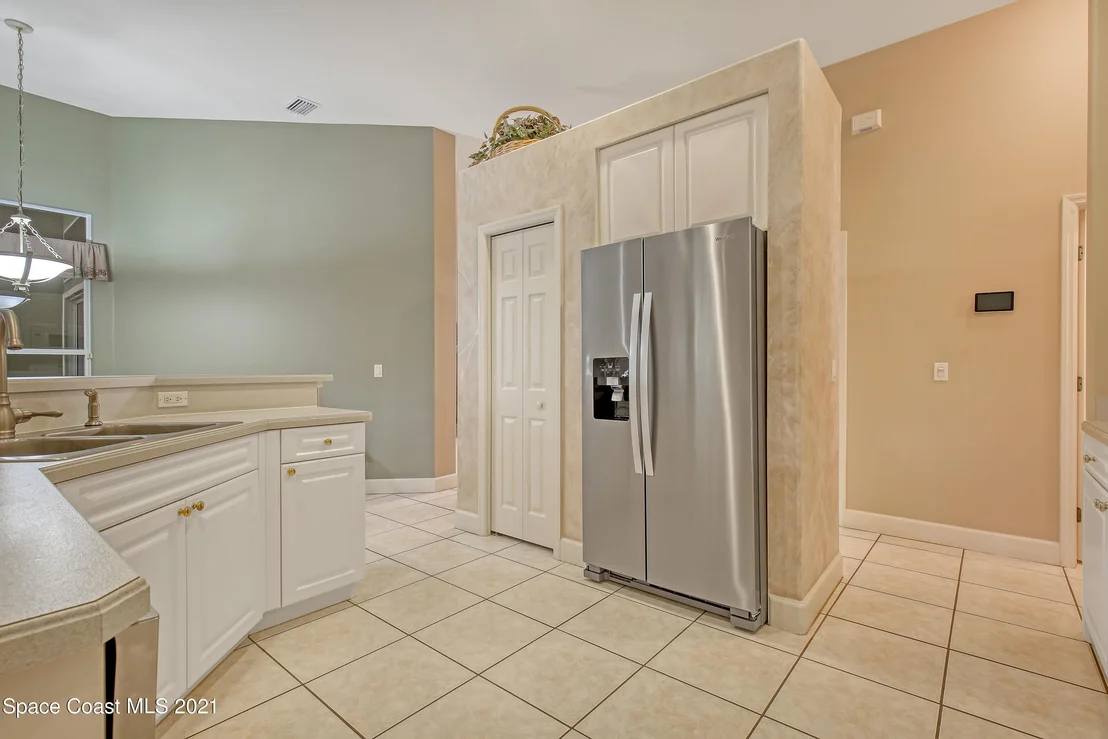 Photo of 703 Peregrine Drive
