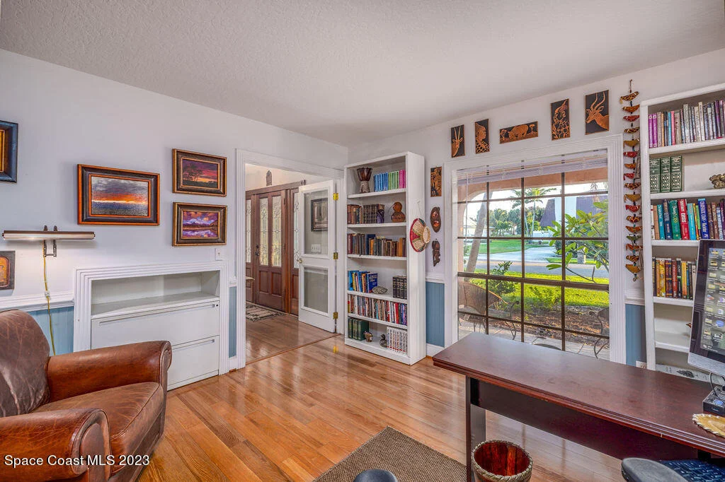 Photo of 350 Amberjack Place