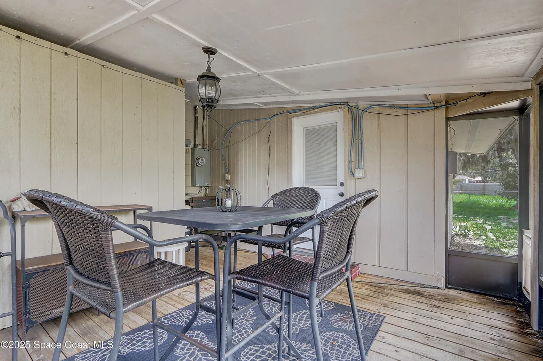 Photo of 1032 Bernice Road